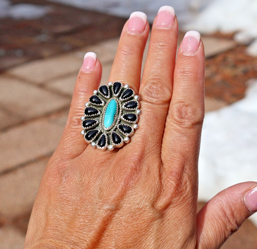 Native American Handmade Women\'s Navajo Ring Turquoise & Jet Cluster Sz 7US