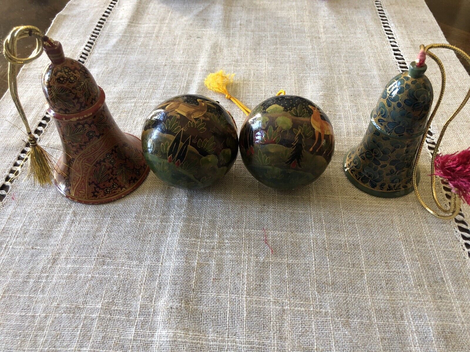 Lot Of 4 Vintage Christmas tree Paper Mache ornaments. Hand Made In Kashmir