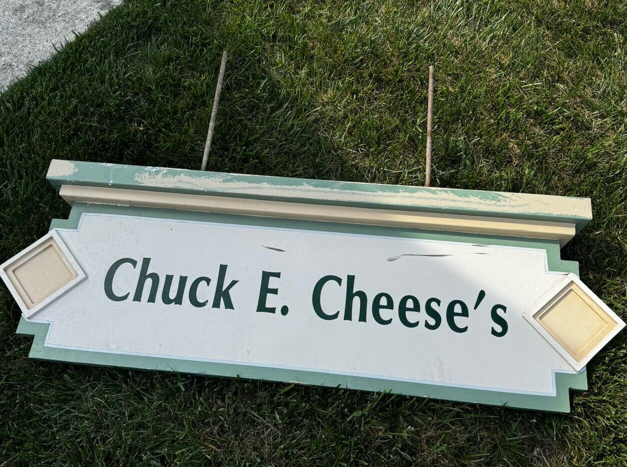 Chuck E. Cheese’s Store Exterior Retail Sign Rare