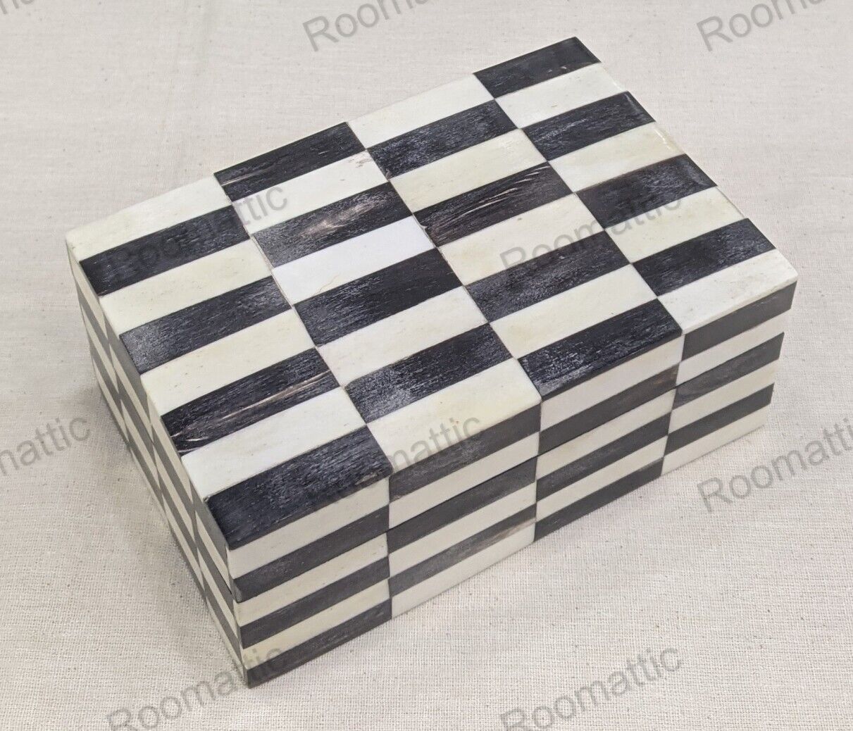 Roomattic Decorative Collectibles MDF Wood Horn and Bone inlay Box Jewelry Box