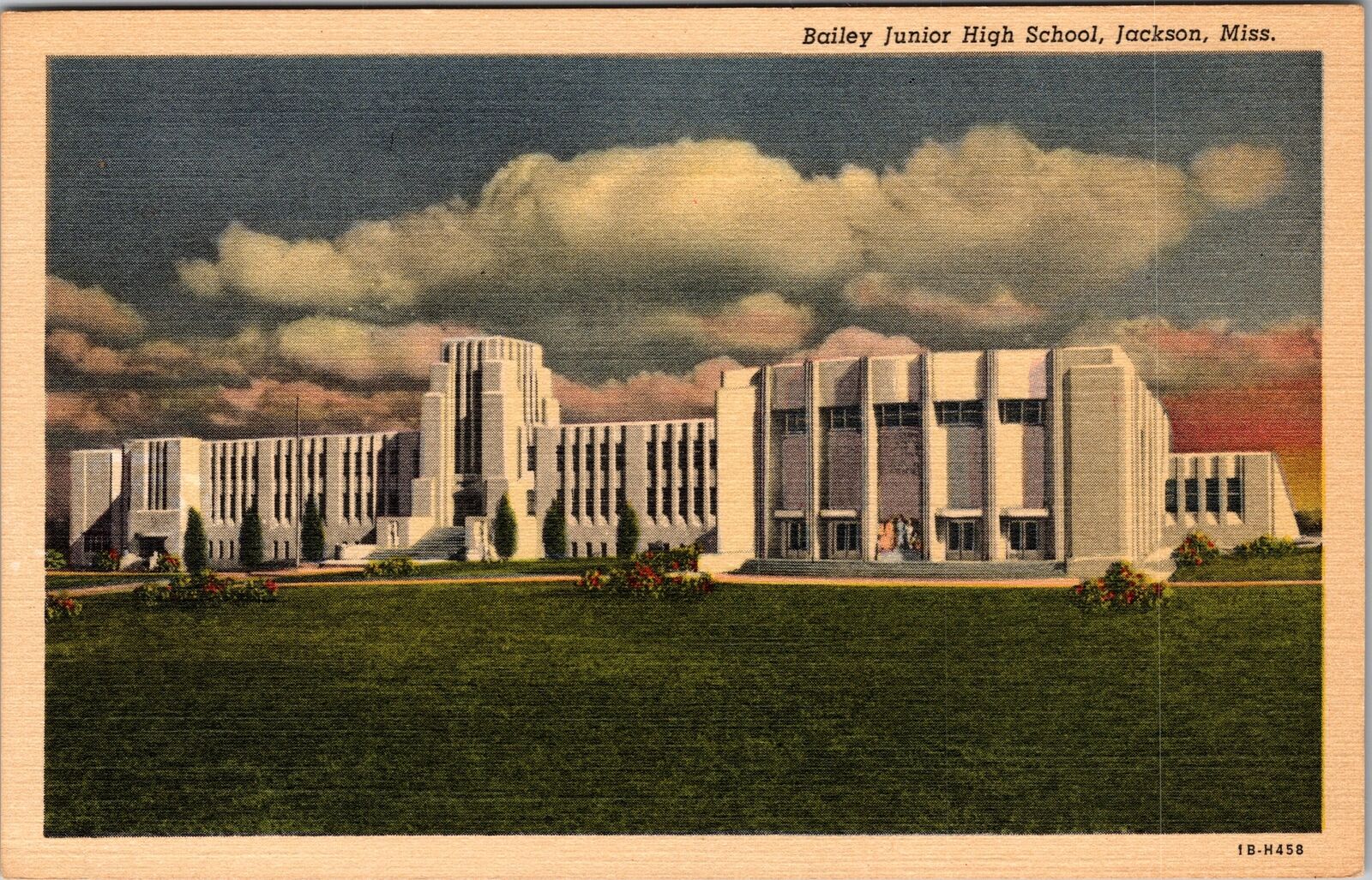 Jackson MS-Mississippi, Baily Junior High School Vintage Souvenir Postcard