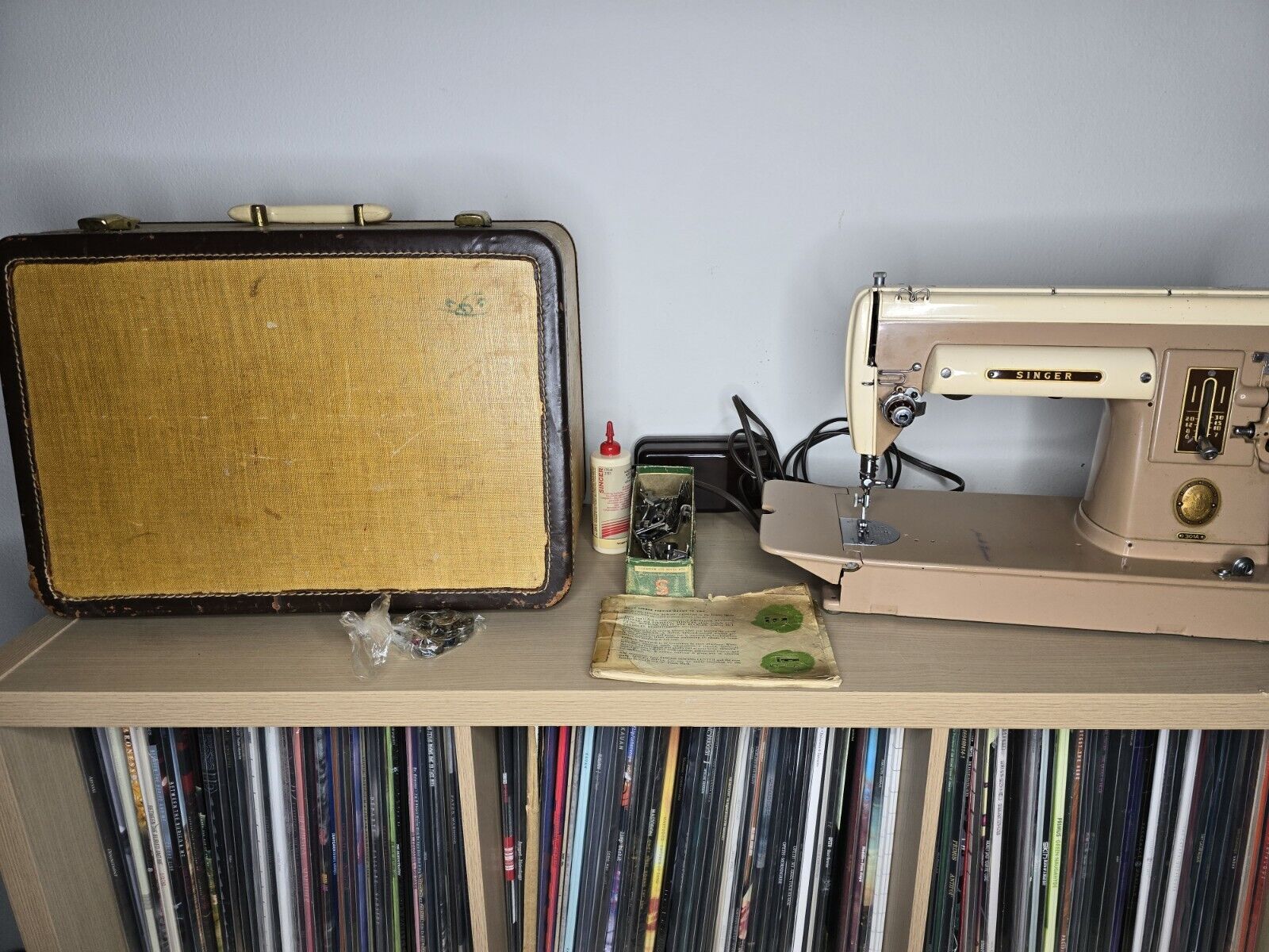 Singer 301A Sewing Machine with Case Tan Model