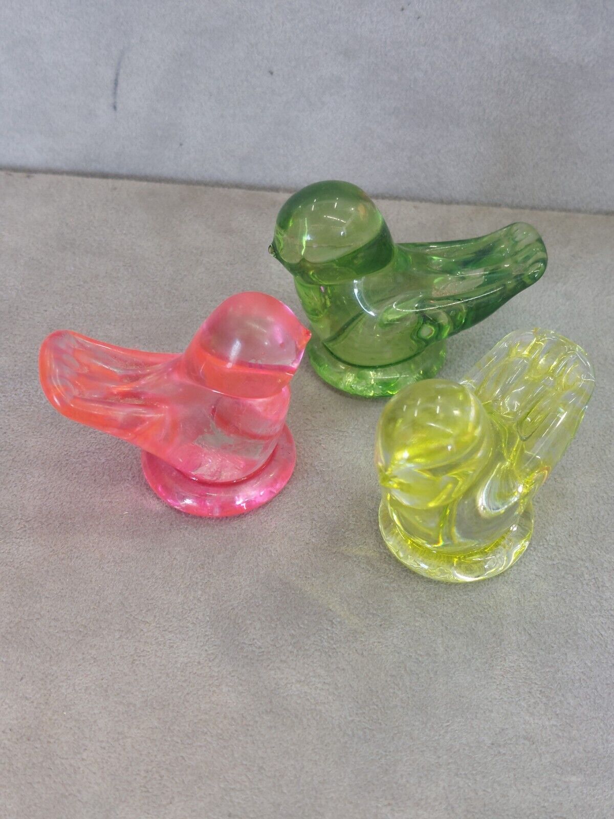 Colorful Glass Bird Lot See Photo On Size Pastel Green Pink Yellow 