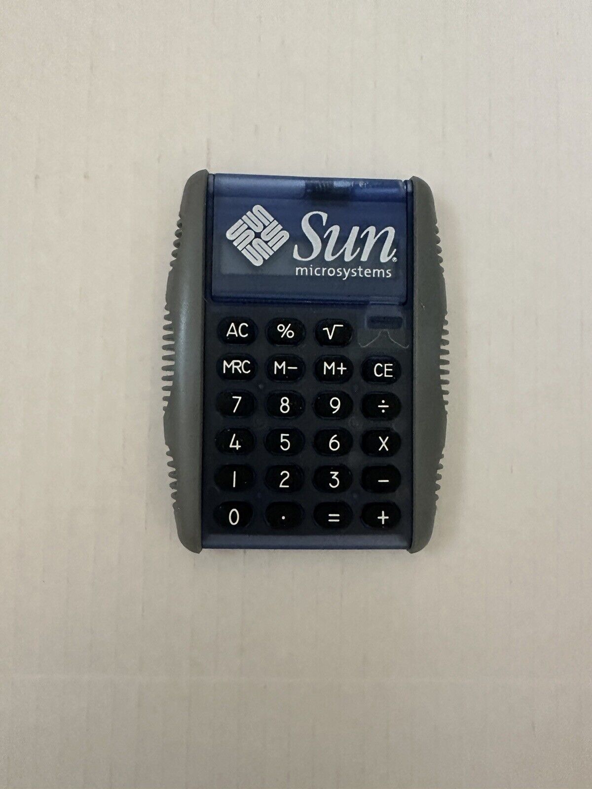 Sun Microsystems Solar Standard Calculator with Flip-Top Stand