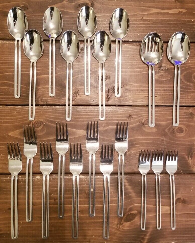 Lot 20 Towle NORDIC 18/10 Stainless Steel Flatware Glossy Modern Forks & Spoons 