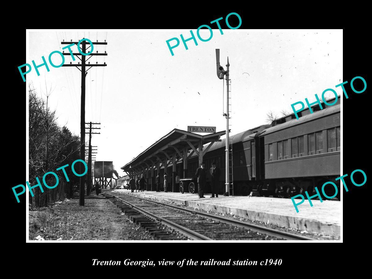 OLD 8x6 HISTORIC PHOTO OF TRENTON GEORGIA THE RAILROAD DEPOT STATION c1940