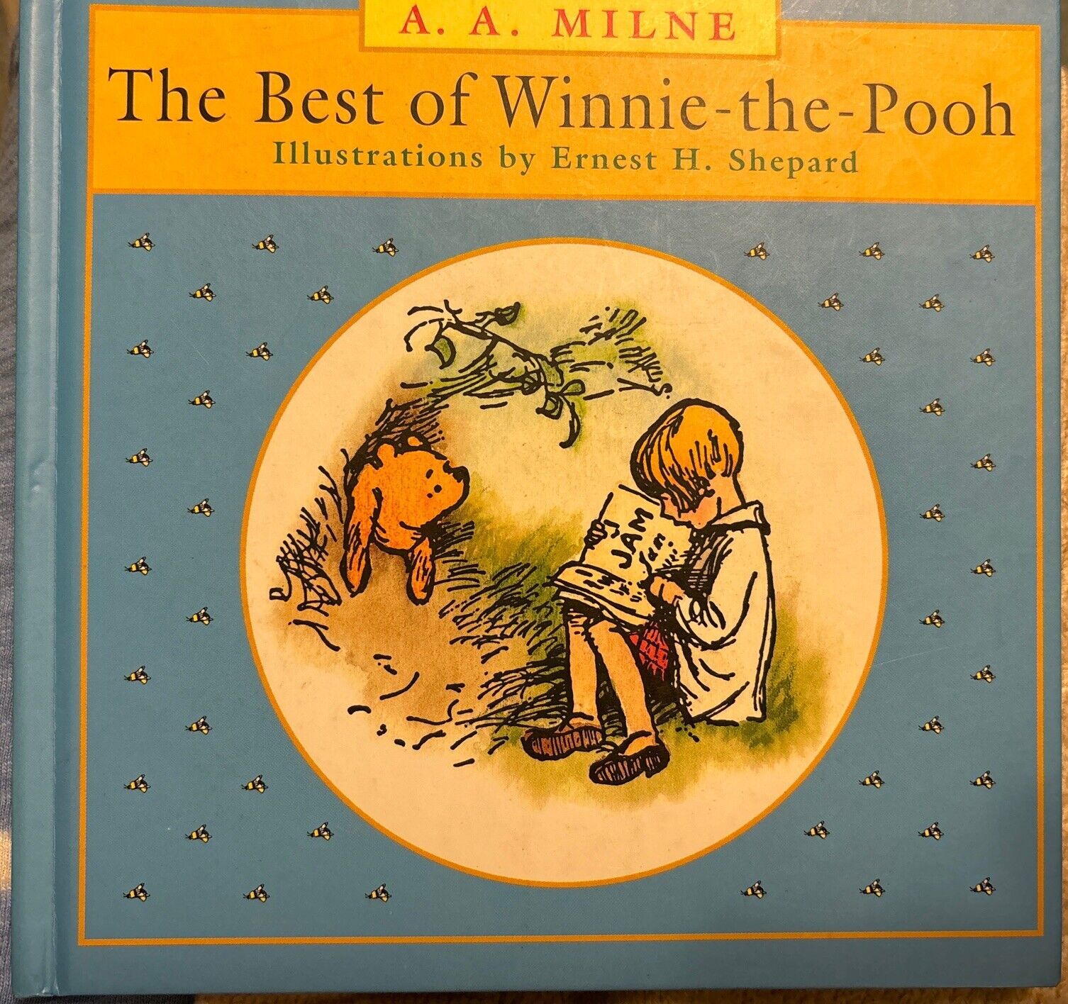 The Best of Winnie-the-Pooh - A Gift Book and CD