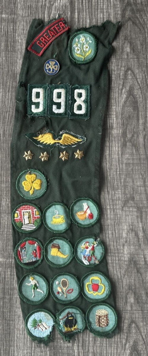 Vintage 1960's 1970's Girl Scout Green Sash With Badges, Wings, and Merit Badges