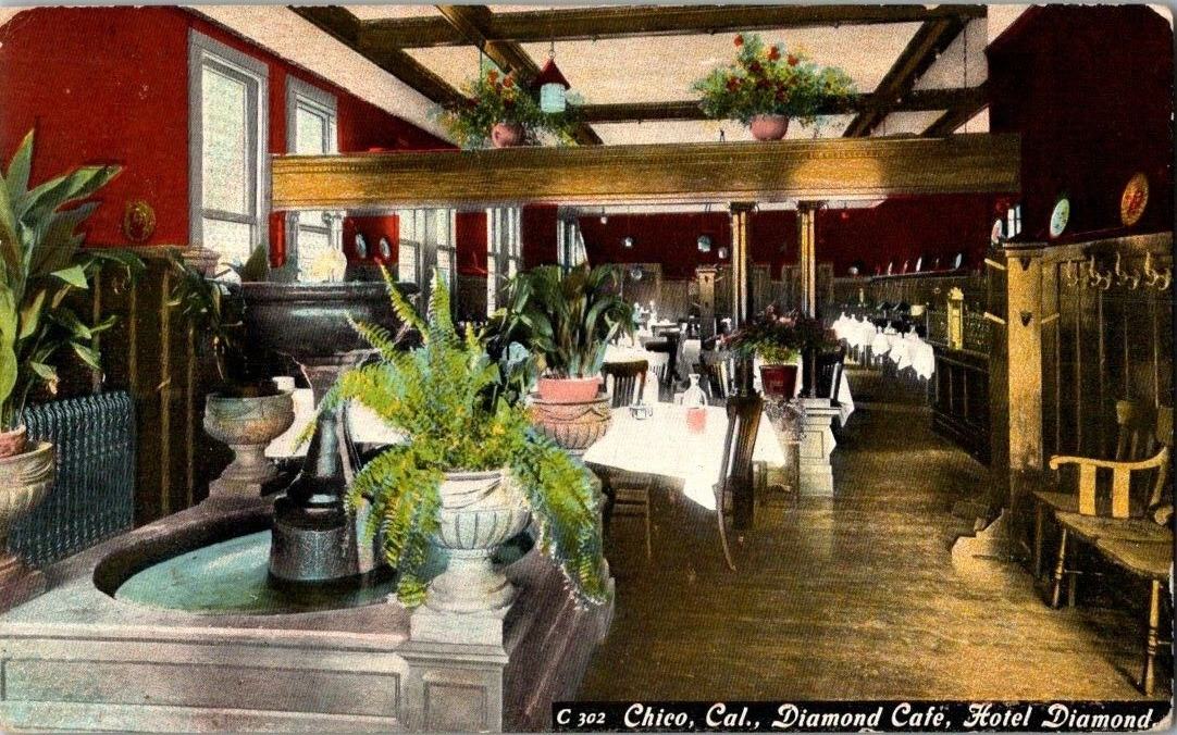 1910. CHICO, CALIF. INTERIOR, DIAMOND CAFE, HOTEL DIAMOND. POSTCARD FF15