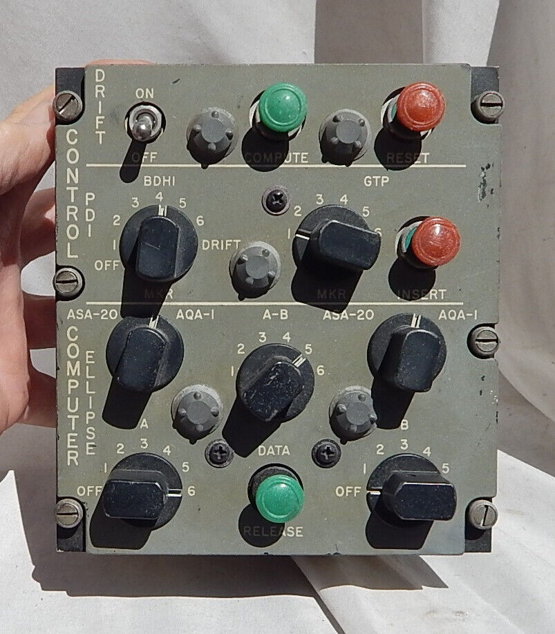 US Navy P-3 Orion ASW Sub Chaser Aircraft Control Computer Panel C-3400/ASA-16
