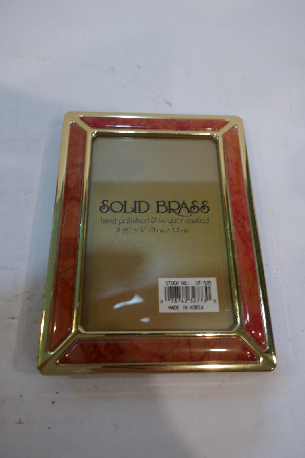 Vintage solid brass photo frame Fits 3.5”x5”  Picture  Nice Condition