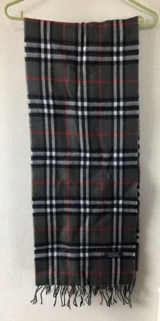Burberry scarf, checkered, size free