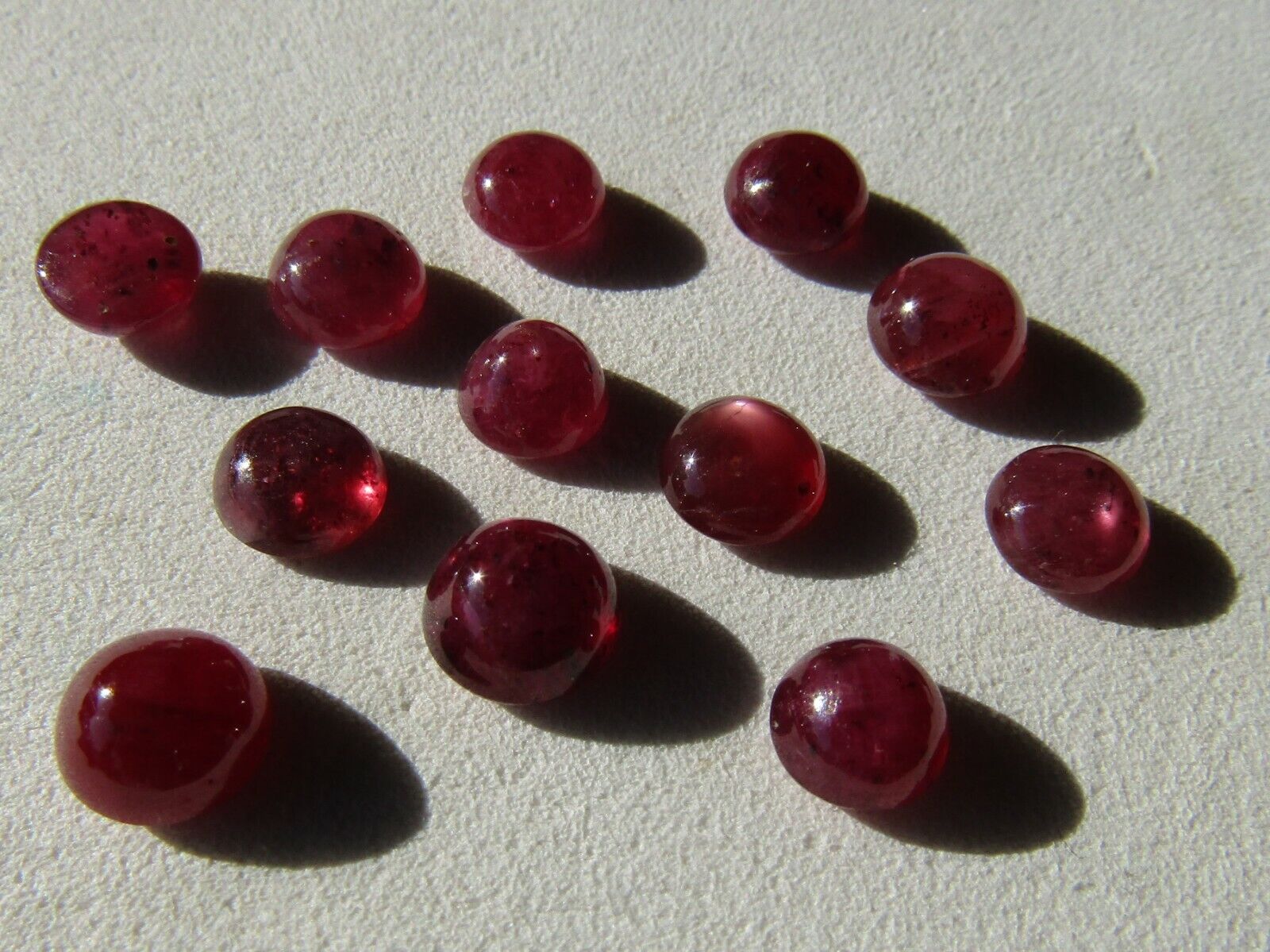  Fantastic  Lot  of (12)  RUBY Cabs 19 cts
