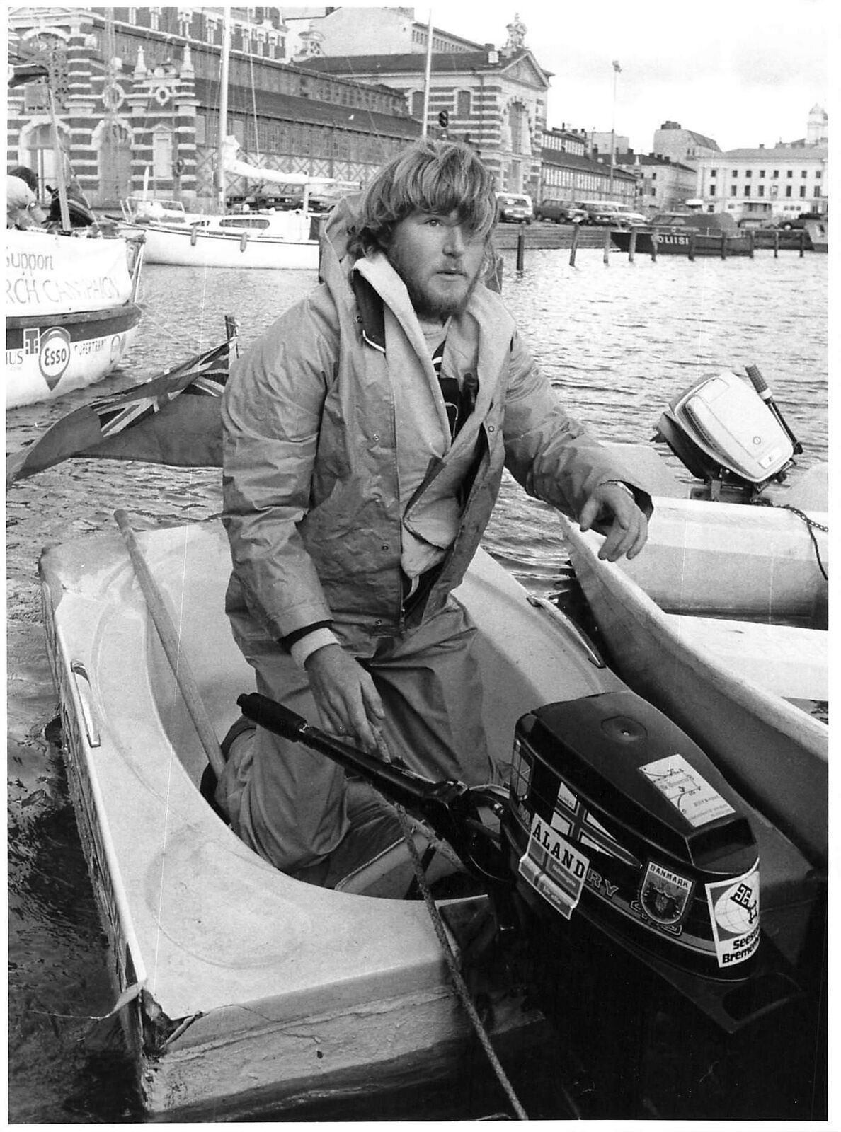 1983 Press Photo WILLIAM NEAL Motor Bath Tub Boat Sailor London to Leningrad kg