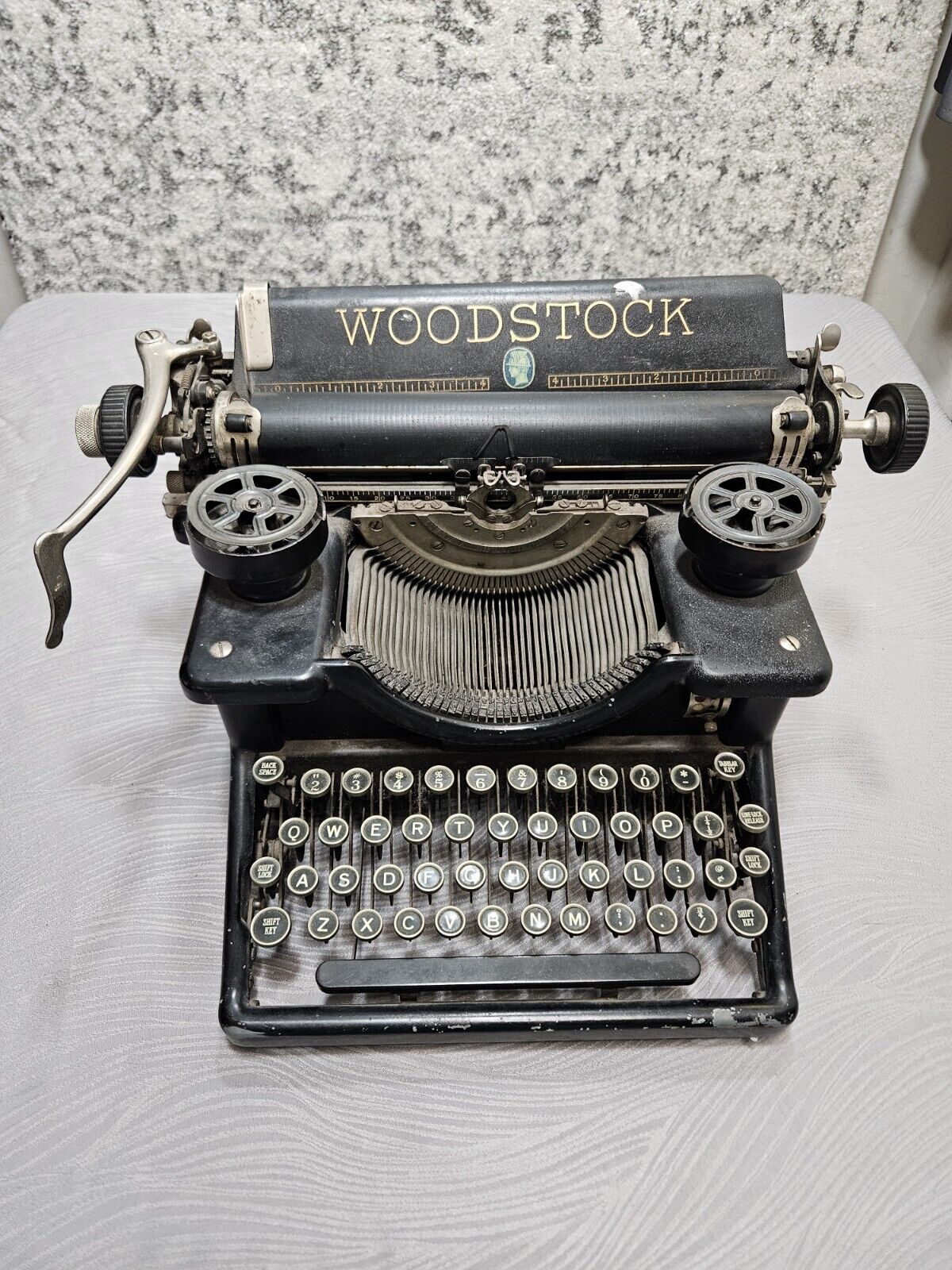 Vintage Woodstock Manual Typewriter Cast Iron, For Decor