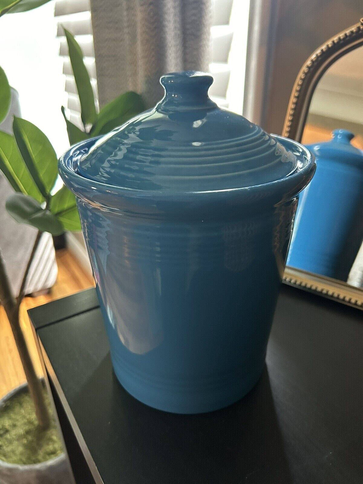 FIESTA WARE FIESTAWARE  Medium Canister Jar/Utensil Crock w/Lid Turquoise