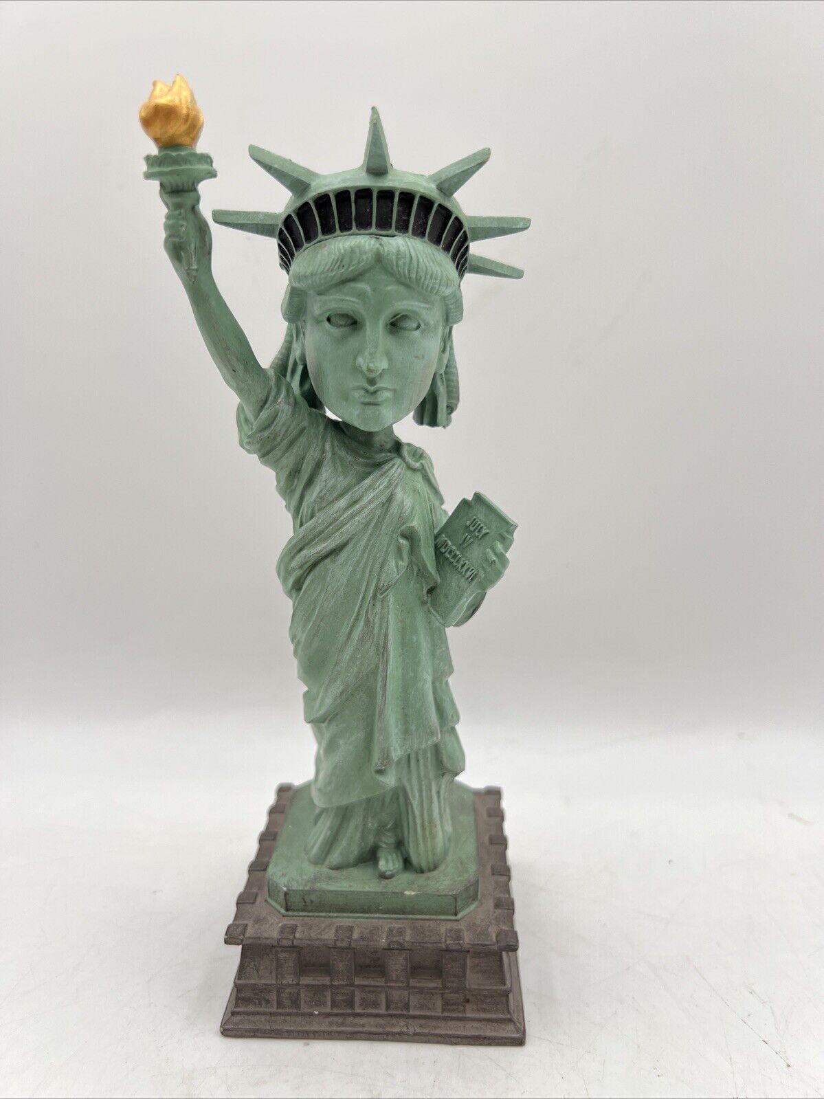 Royal Bobbles New York City Statue of Liberty Bobblehead  8.5” Height