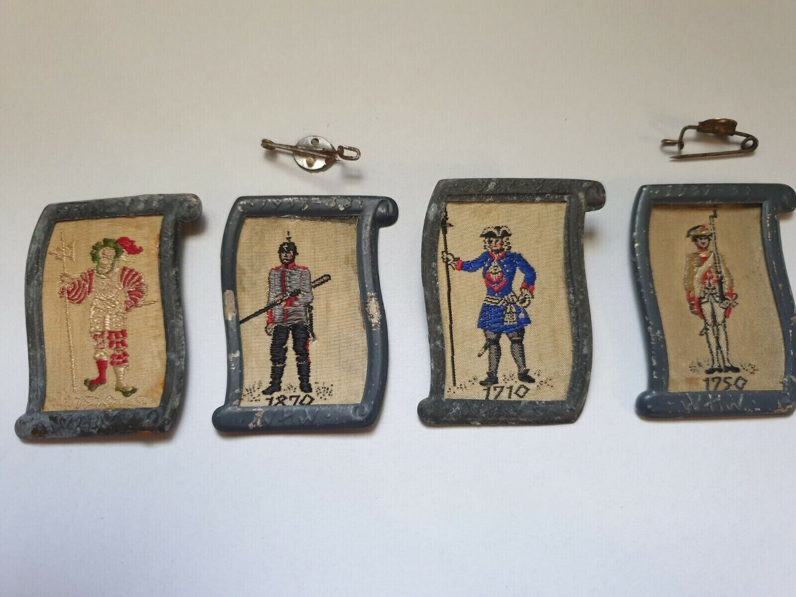 LOT VINTAGE PIN BROOCH BADGE EMBROIDERY SOLDIER WHW The Third Reich 1937-1938