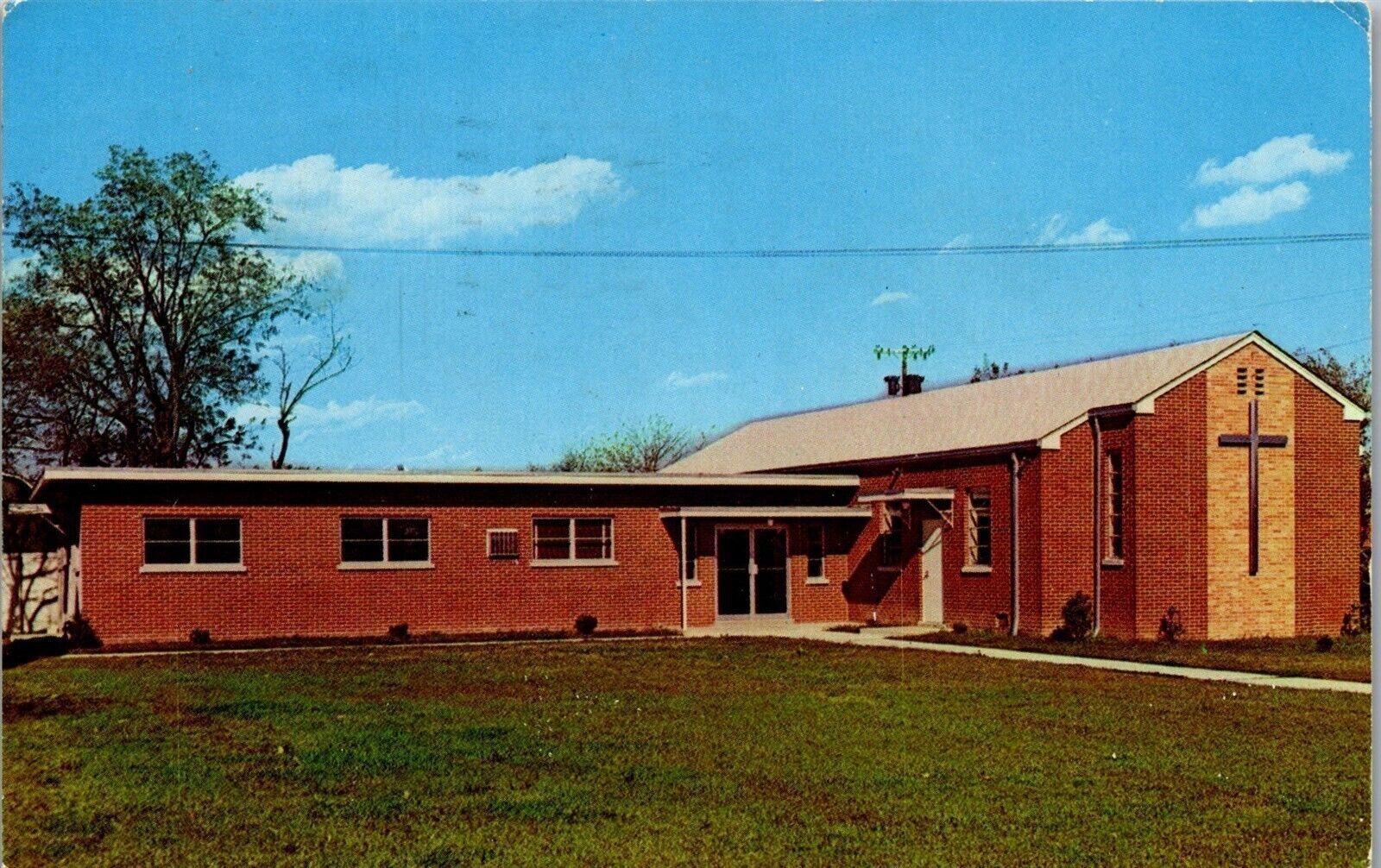 Vintage Postcard Rosebank Evangelical United Brethren Church Nashville TN 60's