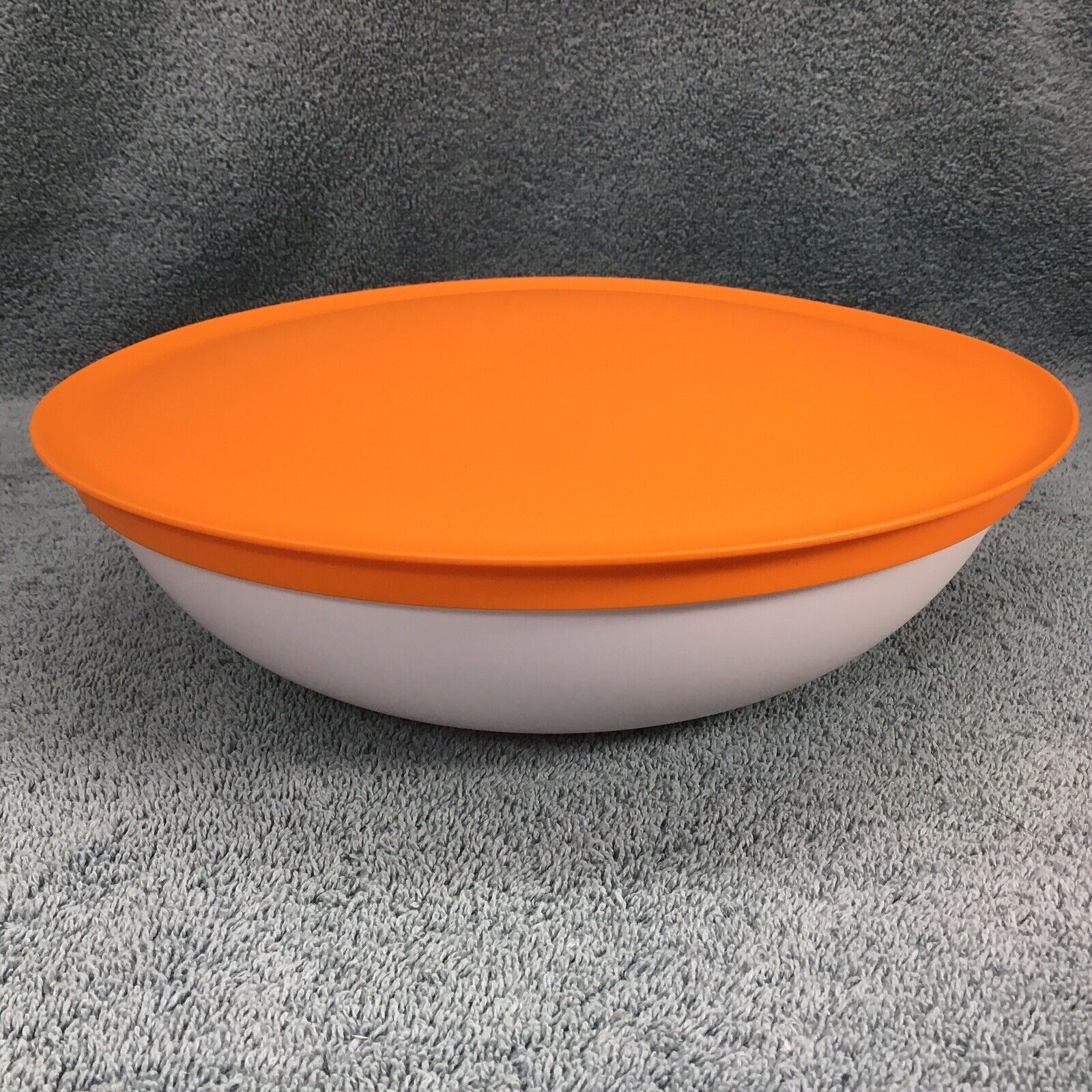 Tupperware Allegra Radiance Serving Medium Bowl 6 Cup Orange White 6215 New