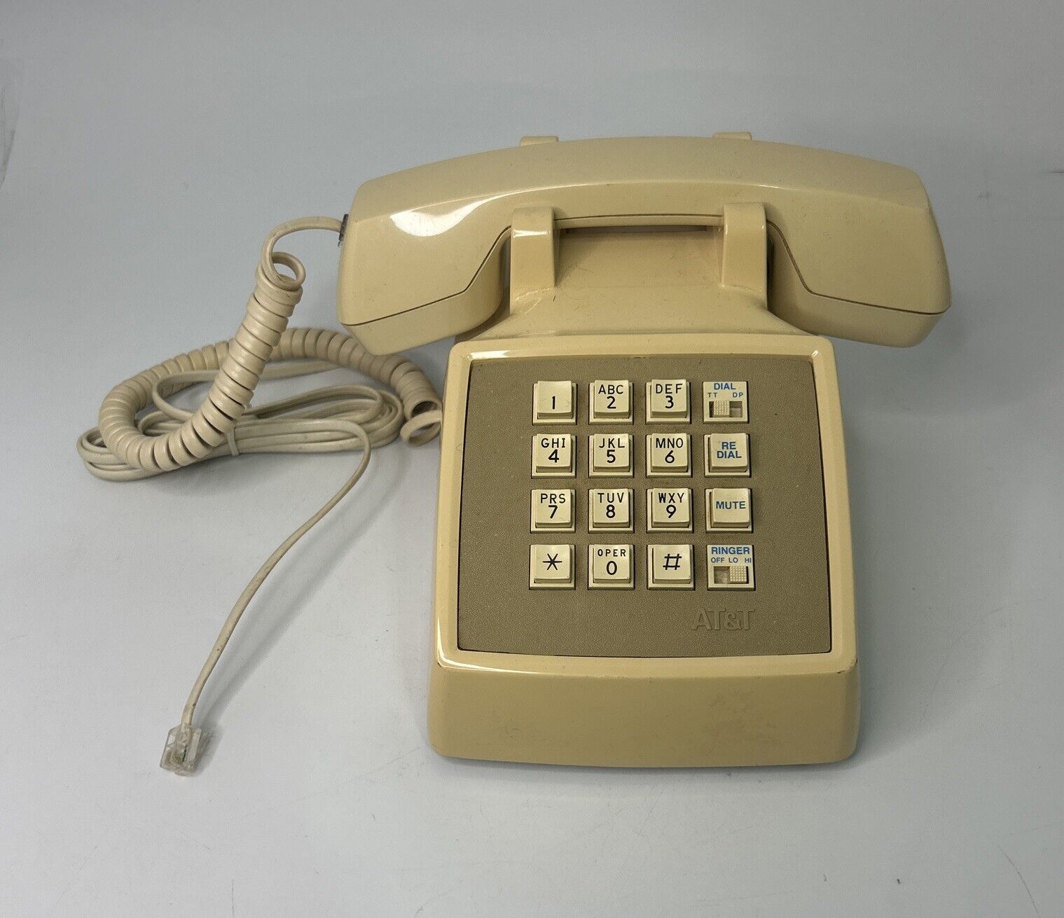 AT&T Vintage CS2500DMGF Cream Beige Push Button Phone Tested