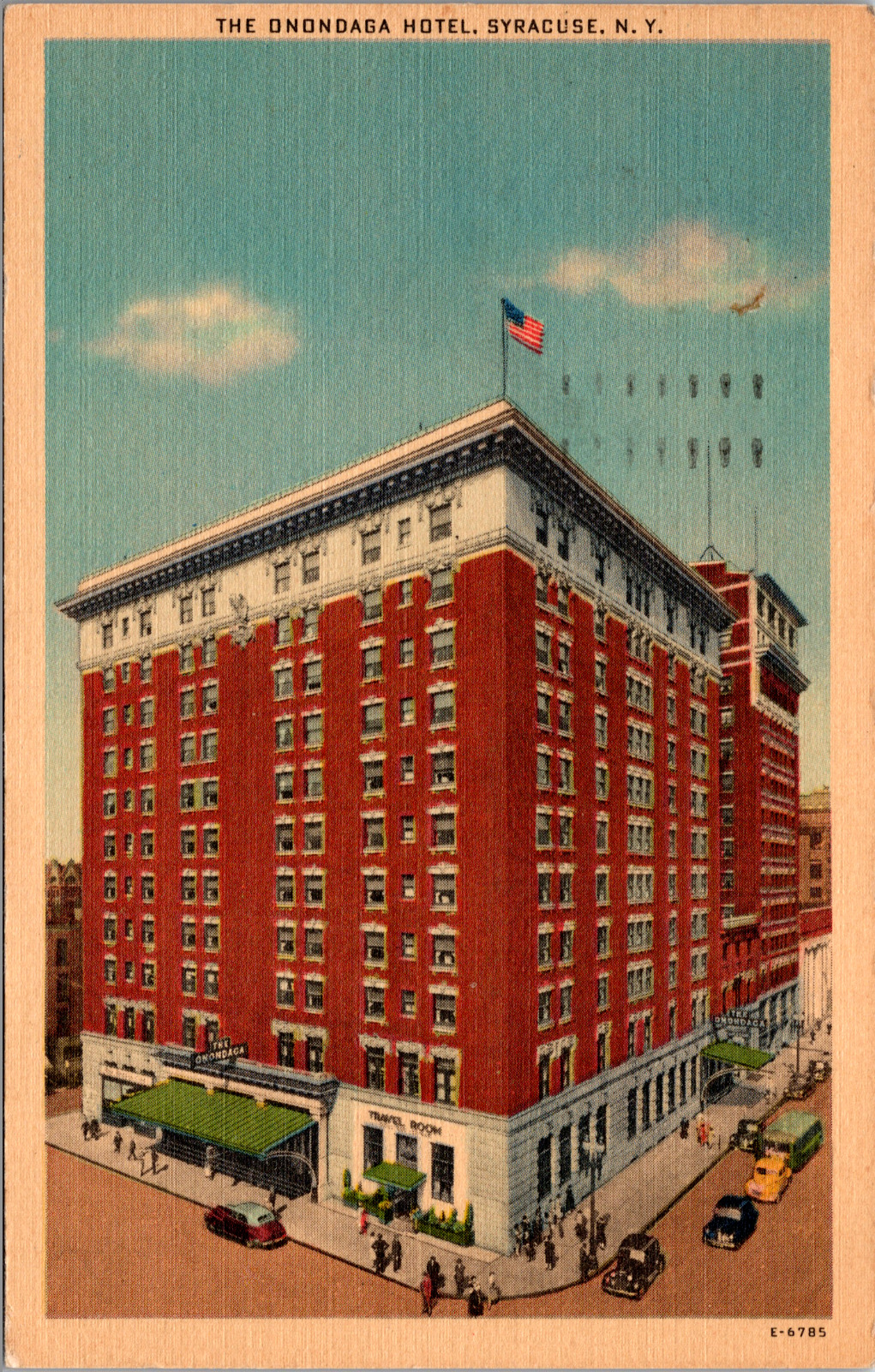 Vintage C. 1940's Street Scene Onondaga Hotel New York NY Postcard  