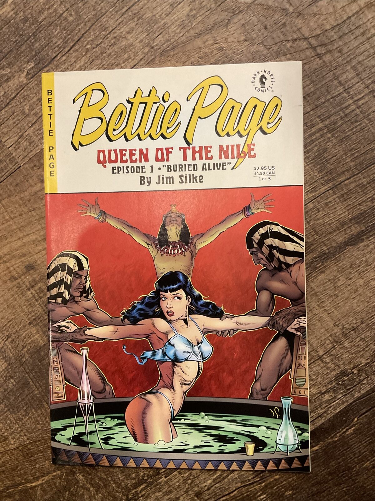 Bettie Page: Queen of the Nile #1 (Dark Horse Comics December 1999)