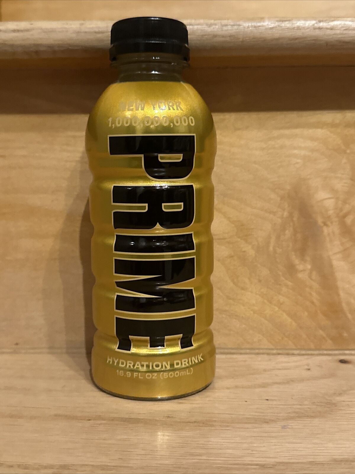 NEW LIMITED NYC EDITION PRIME HYDRATION DRINK 1 BILLION GOLD 16.9