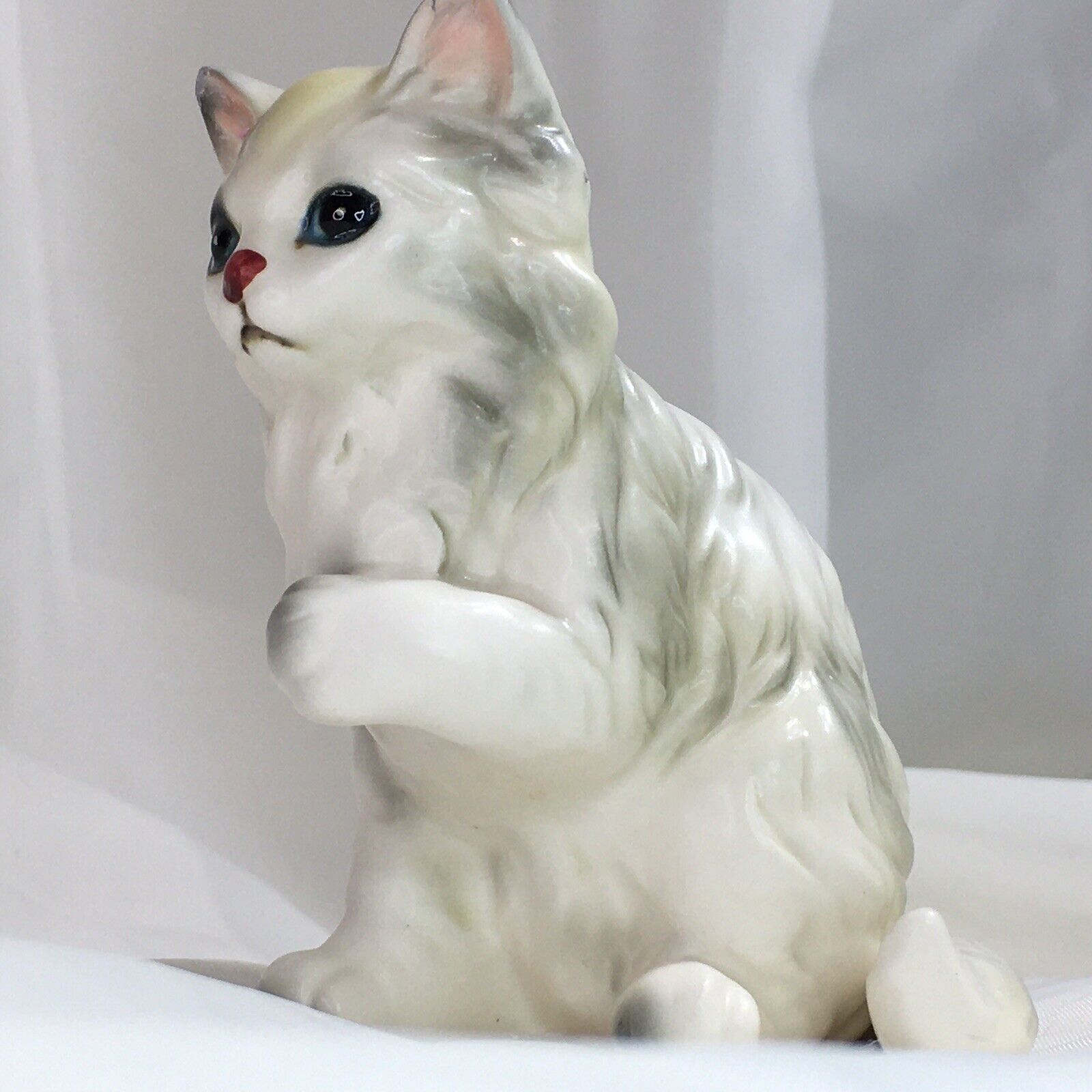 3.5” Lefton Persian Kitten Figurine, Vintage Porcelain, Japan #1513 ❤️