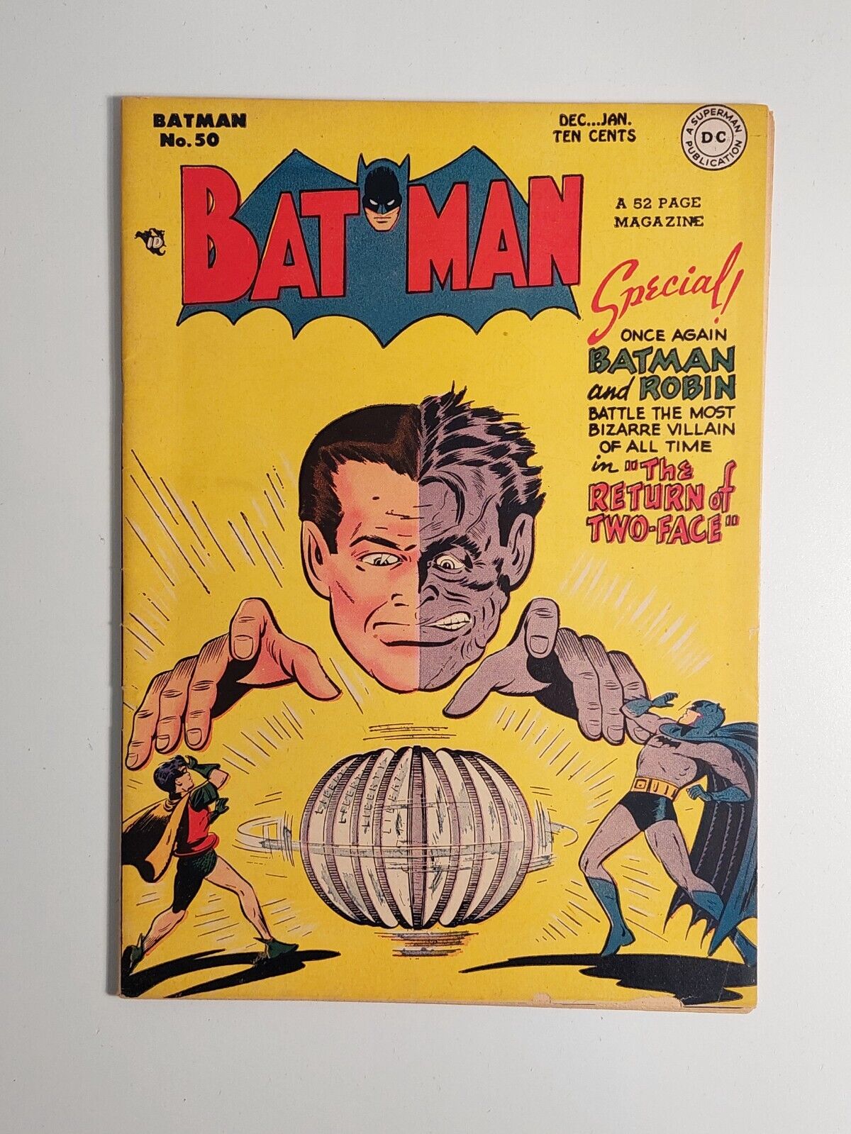Batman #50 - Golden Age DC COMICS - Two-Face Cover - Harvey Dent