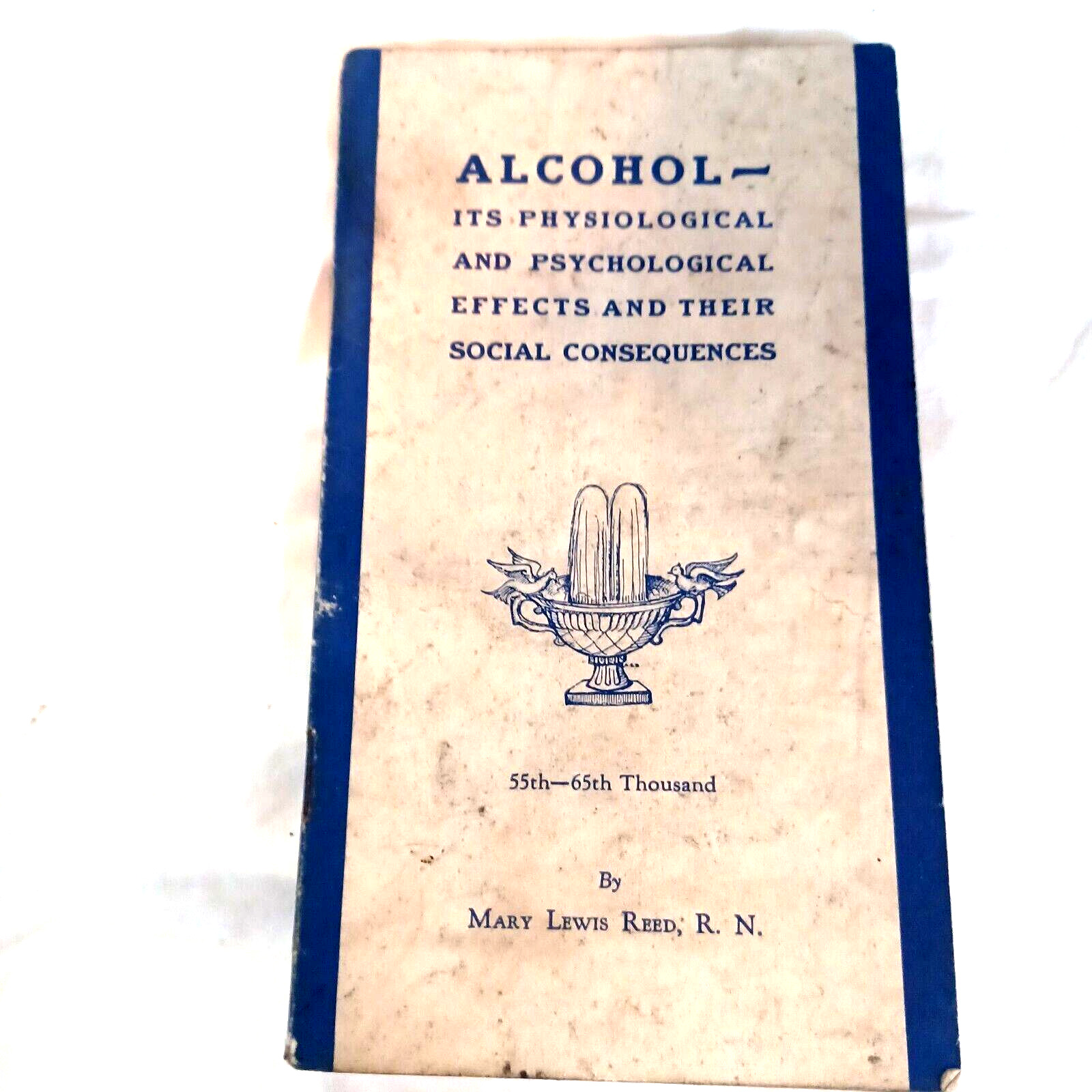 AA WWII ALCOHOLIC BOOK Physiological EFFECTS Mary LEWIS Reed RN Consequences