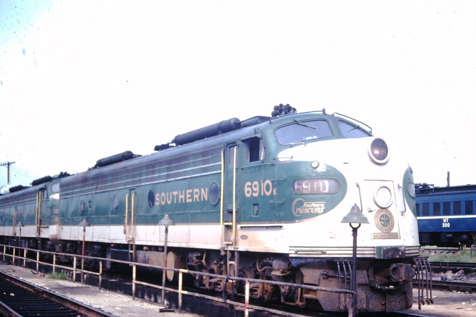 Original 1977 Southern Railroad E8 Locomotive Washington DC  Slide 9631