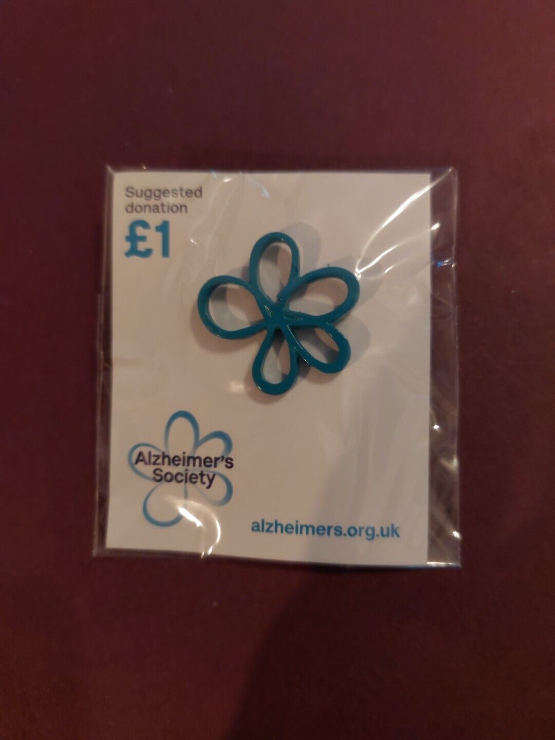 alzheimers pin badge Carded New