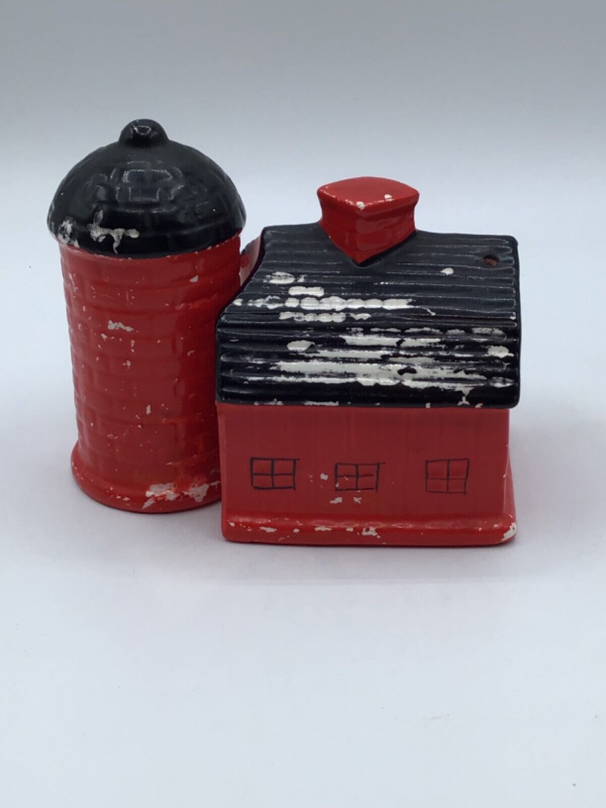 Vintage Red Barn and Silo Salt and Pepper Shaker Set Made in Japan