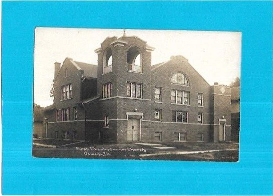 Vintage Photo Postcard-First Presbyterian Church, Oswego, Illinois