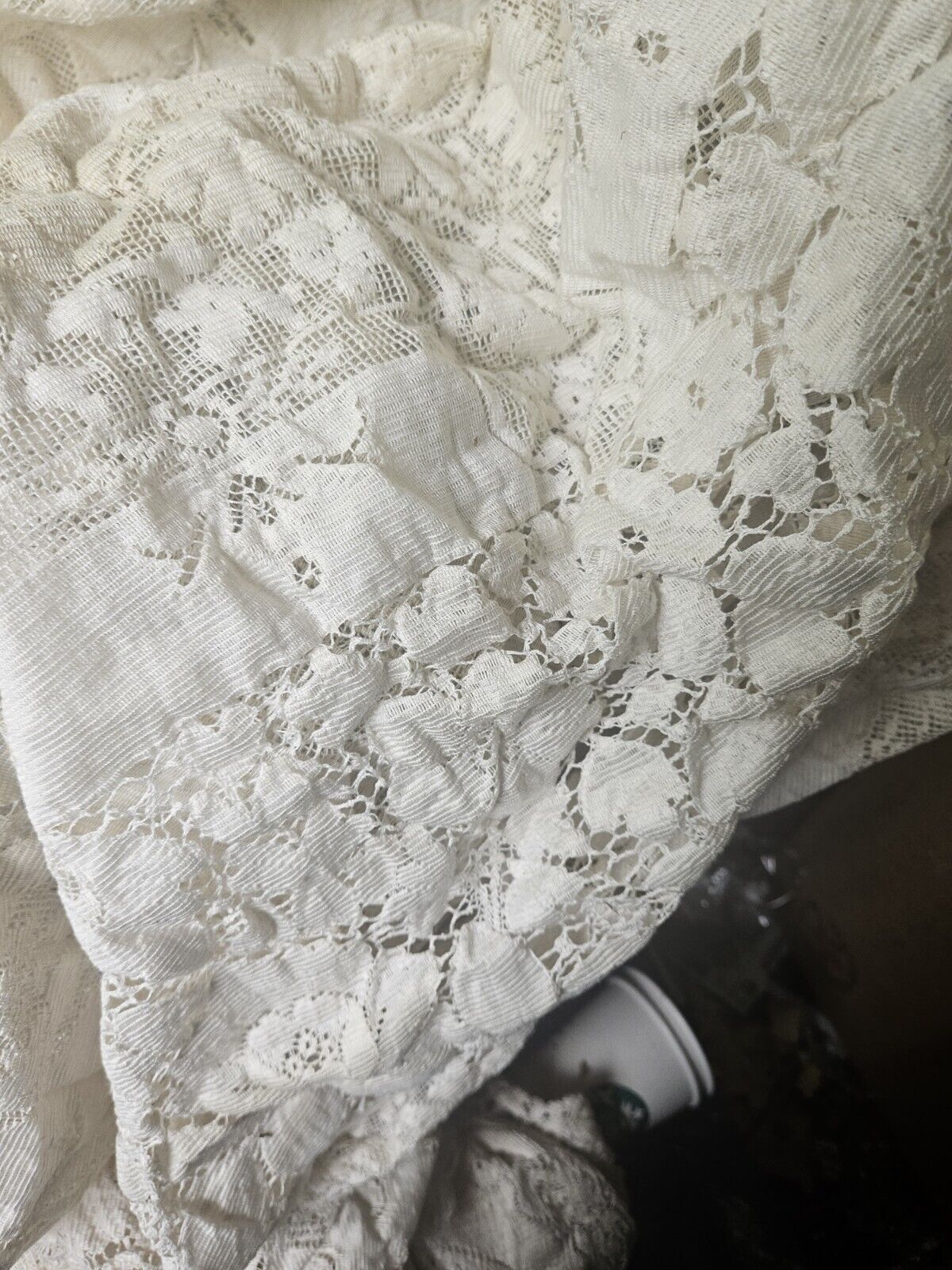 Old Vintage Lace In Original Crate 75 Pounds N.o.s.