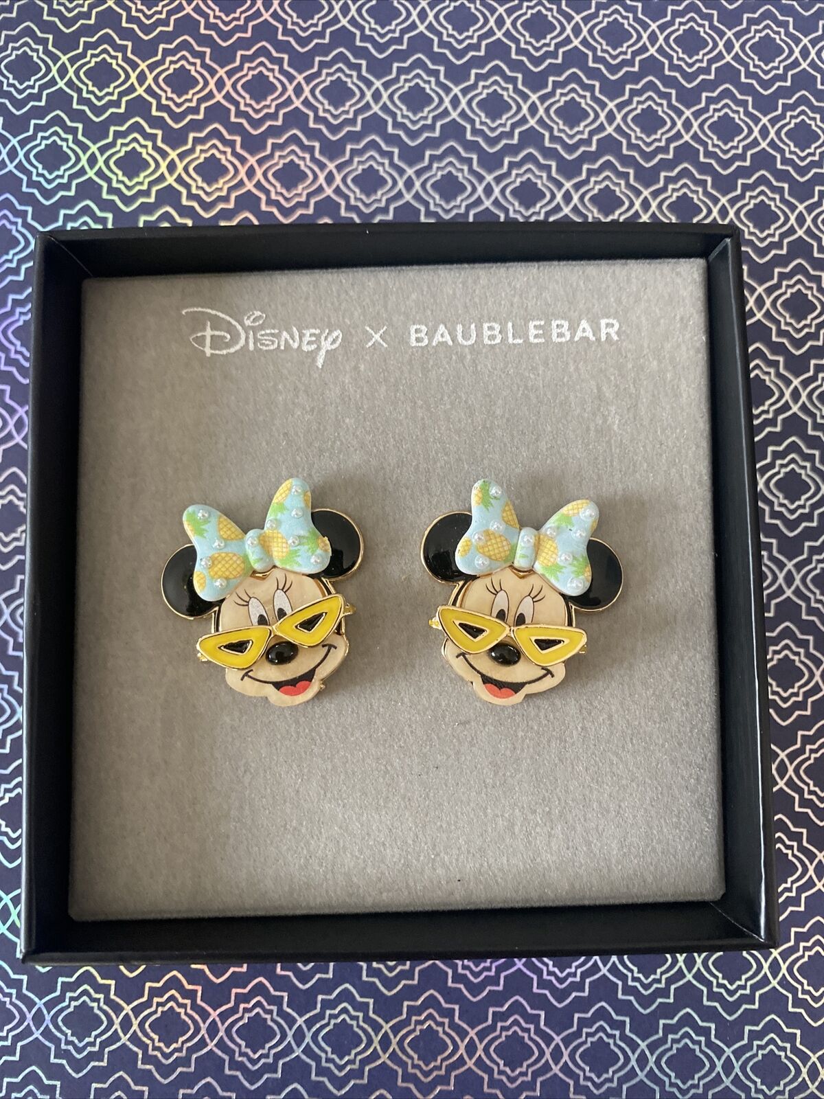 NEW Disney X Baublebar Disney Gold Minnie Mouse Summer Beach Bow Earrings 🆓📦