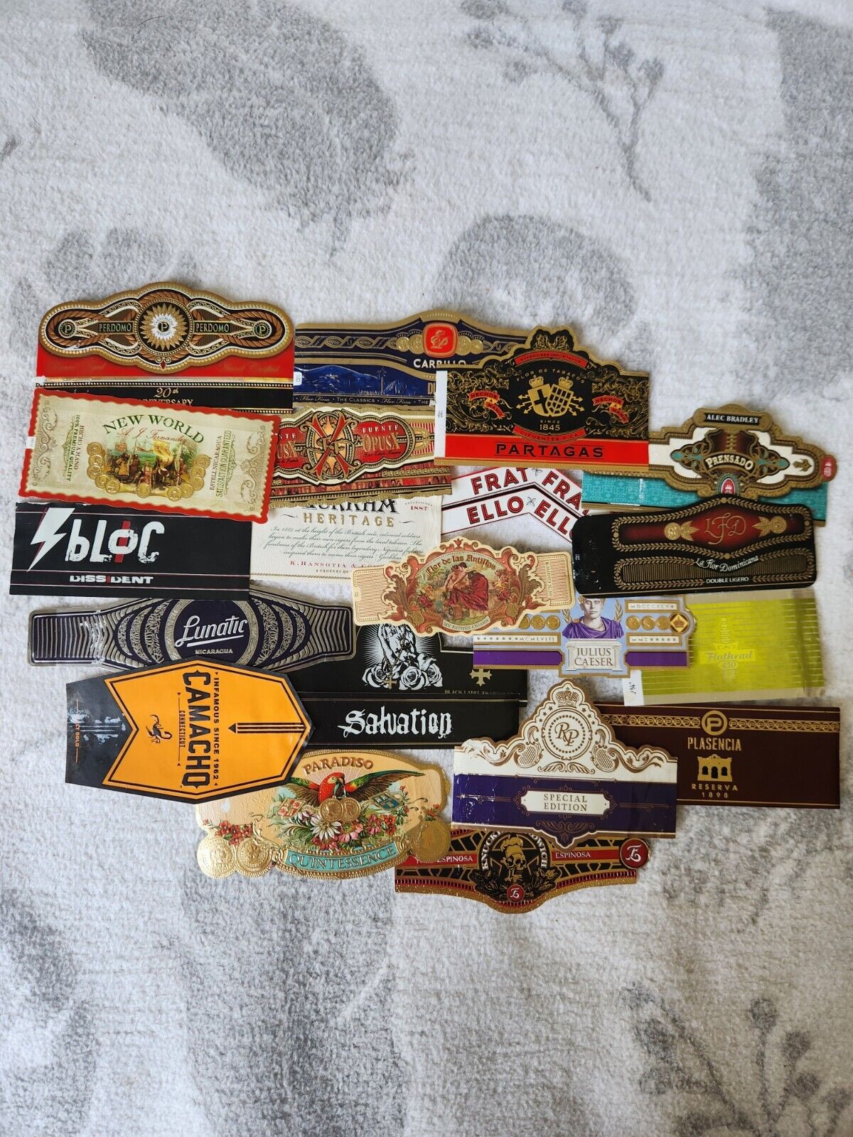 25 Assorted Cigar Bands/Rings/Labels