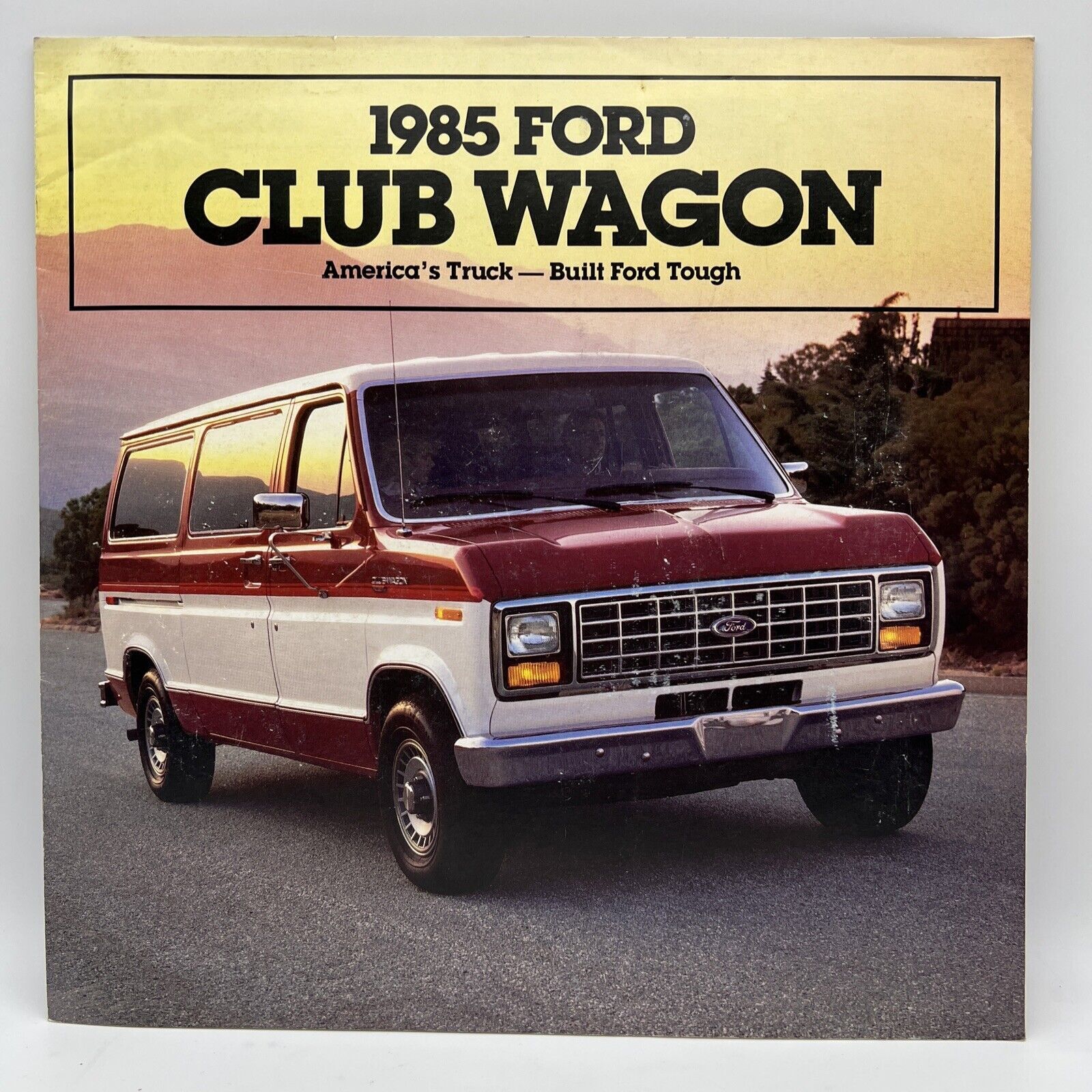 1985 FORD CLUB WAGON VAN Auto Truck Dealer Sales Brochure Options Colors & Specs