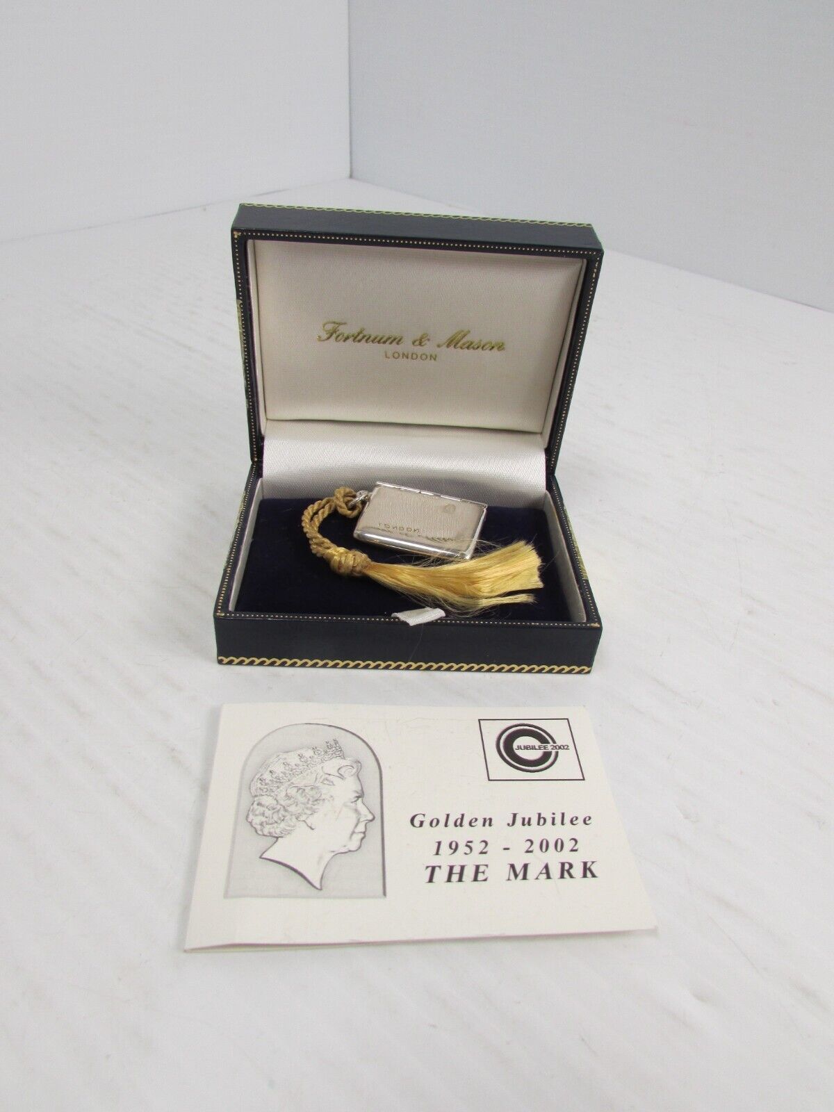 Queen Elizabeth II Golden Jubilee - Sterling Envelope - Fortnum & Mason 2002