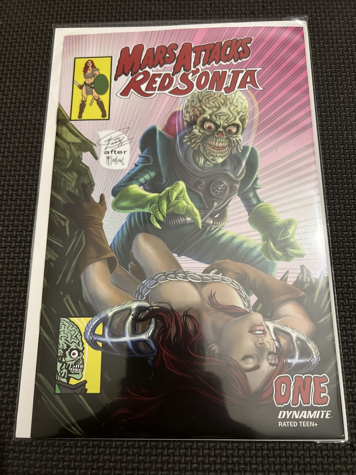 Mars Attacks Red Sonja #1 Ron Leary After McFarlane Exclusive Variant Comic Book