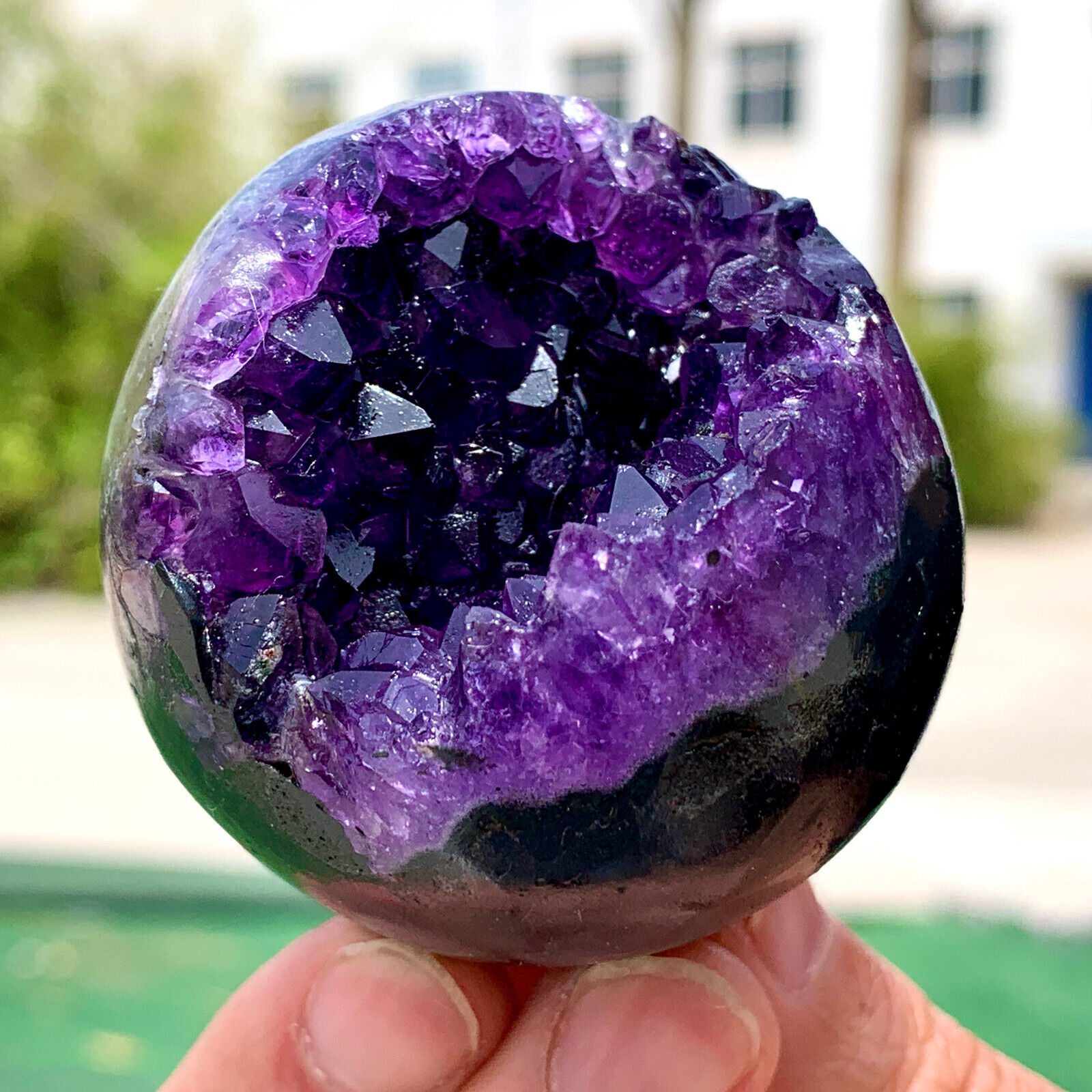 174G Natural quartz crystal amethyst sphere amethyst opens its mouth and smiles