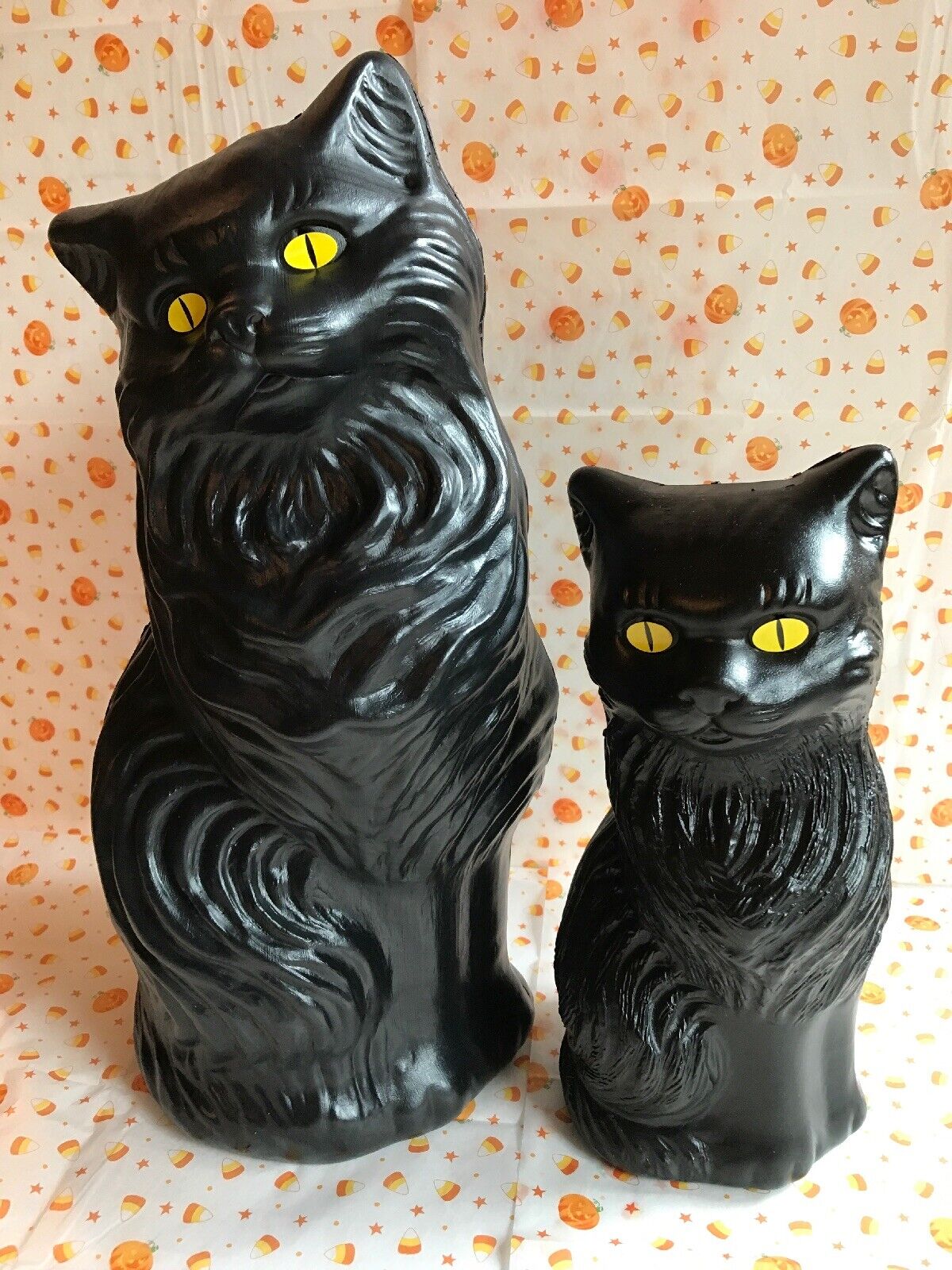 Blow  Mold Plastic Halloween Black Cats Decoration Scary Yellow Eyes Union Pair