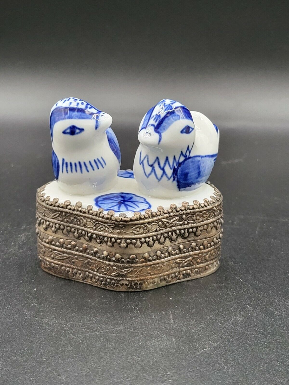 Vnt Chinese Silver Coated Metal Jewelry Box Blue And White Porcelain Birds On...