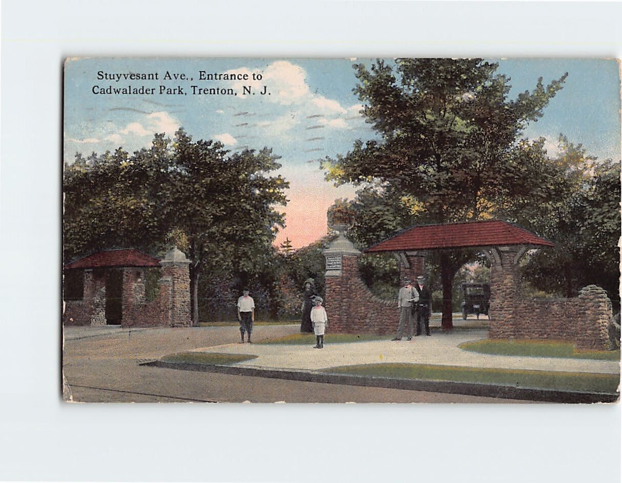 Postcard Entrance to Cadwalader Park Trenton New Jersey USA