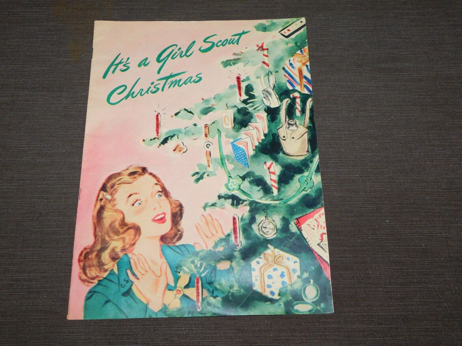 VINTAGE GSA  ITS A GIRL SCOUT CHRISTMAS UNIFORM EQUIPMENT PRICE GUIDE