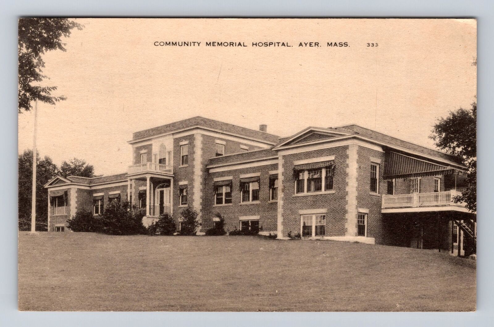 Ayer MA-Massachusetts, Community Memorial Hospital, Vintage Souvenir Postcard