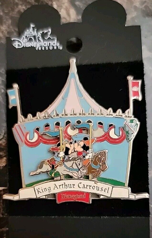 Disney DLR - King Arthur Carrousel Carousel (Mickey & Minnie) 3D Pin