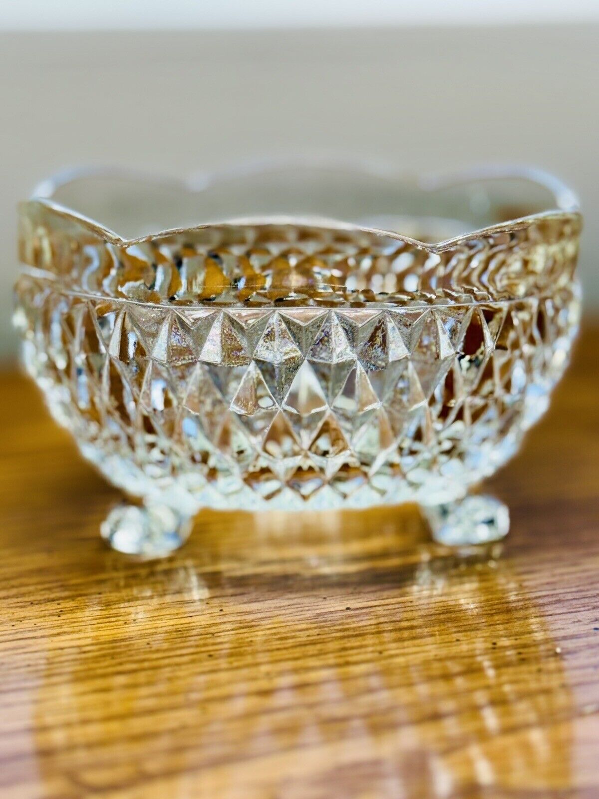 Vintage Indiana Glass Scalloped Diamond Cut Footed Glass Bowl