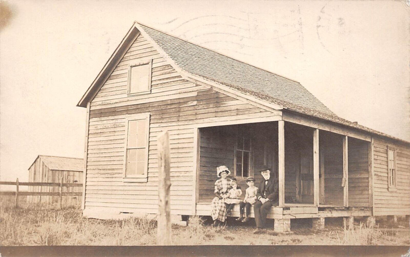 Old House Homestead with Family on Front Porch RPPC 1909 Postcard 5341